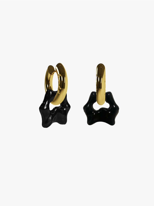 Tab Cuno black gold earring