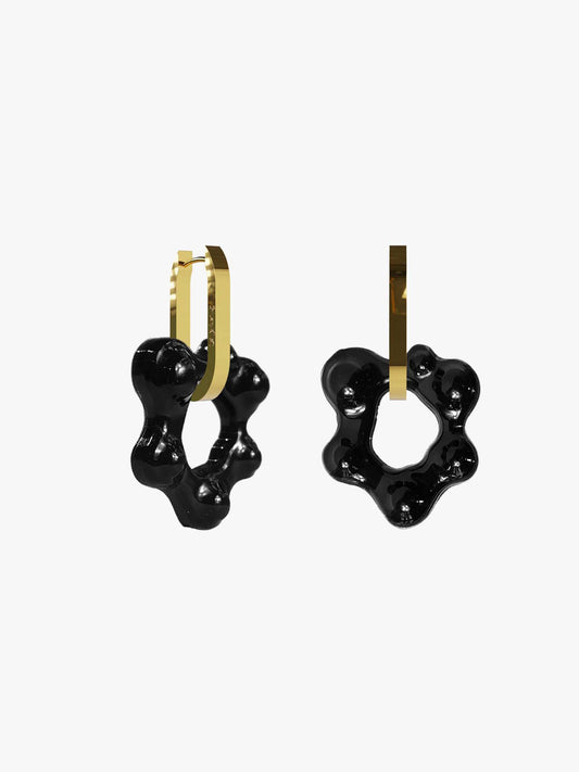Oyo black gold earring