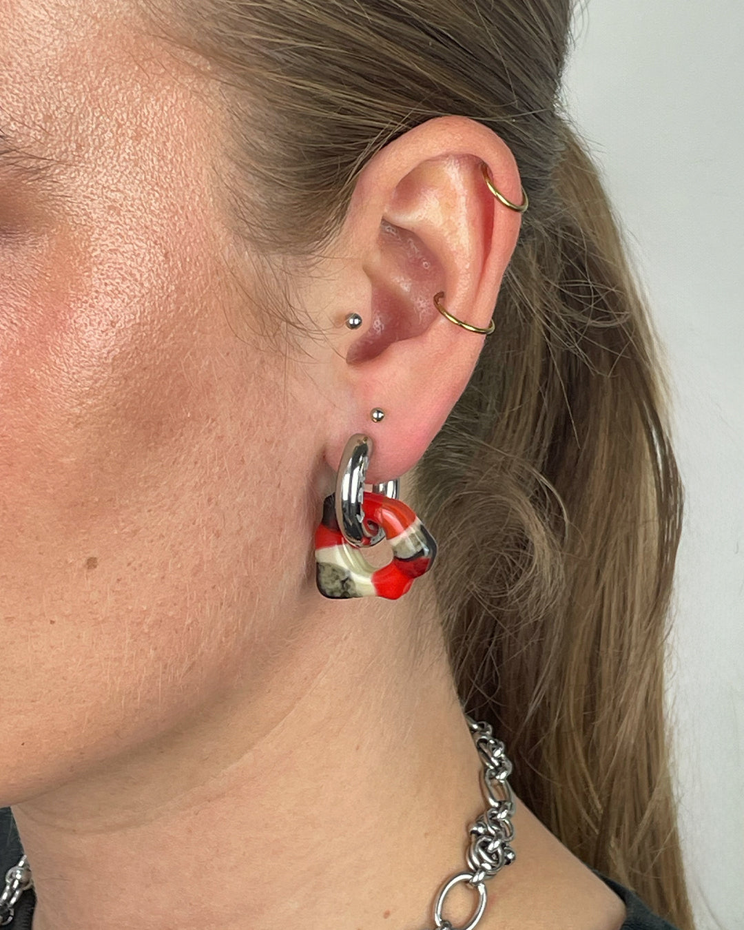 Ami Ora Jenna sangria silver (pair)