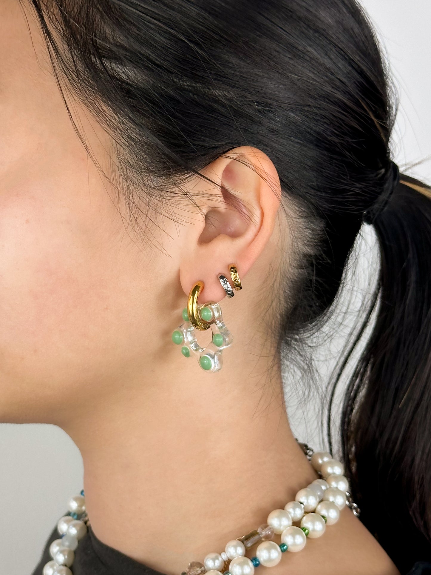 Oyo FLWR green gold earring (pair)
