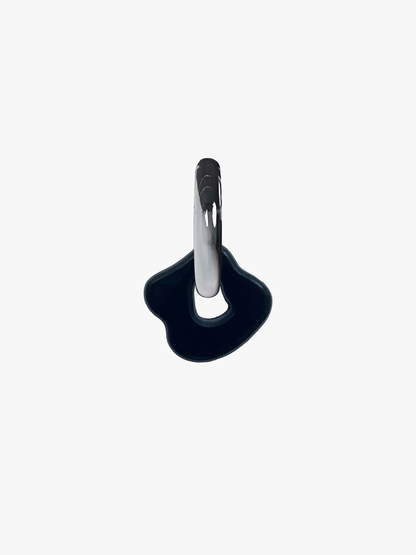 Sol black silver earring (pair)