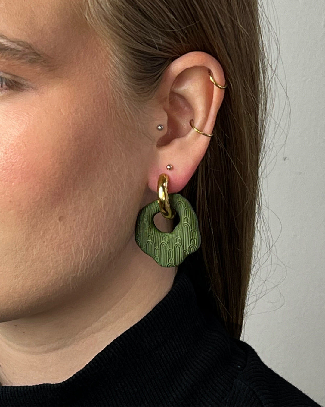 Abe JB 3D Spy green earring (pair)