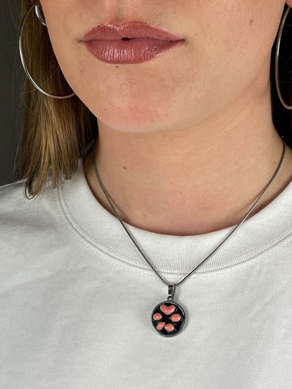 Chub blush silver necklace