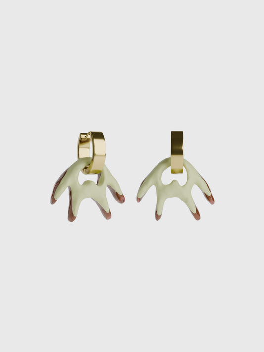 Mio cream gold earring