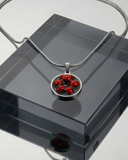 Chub vamp silver necklace
