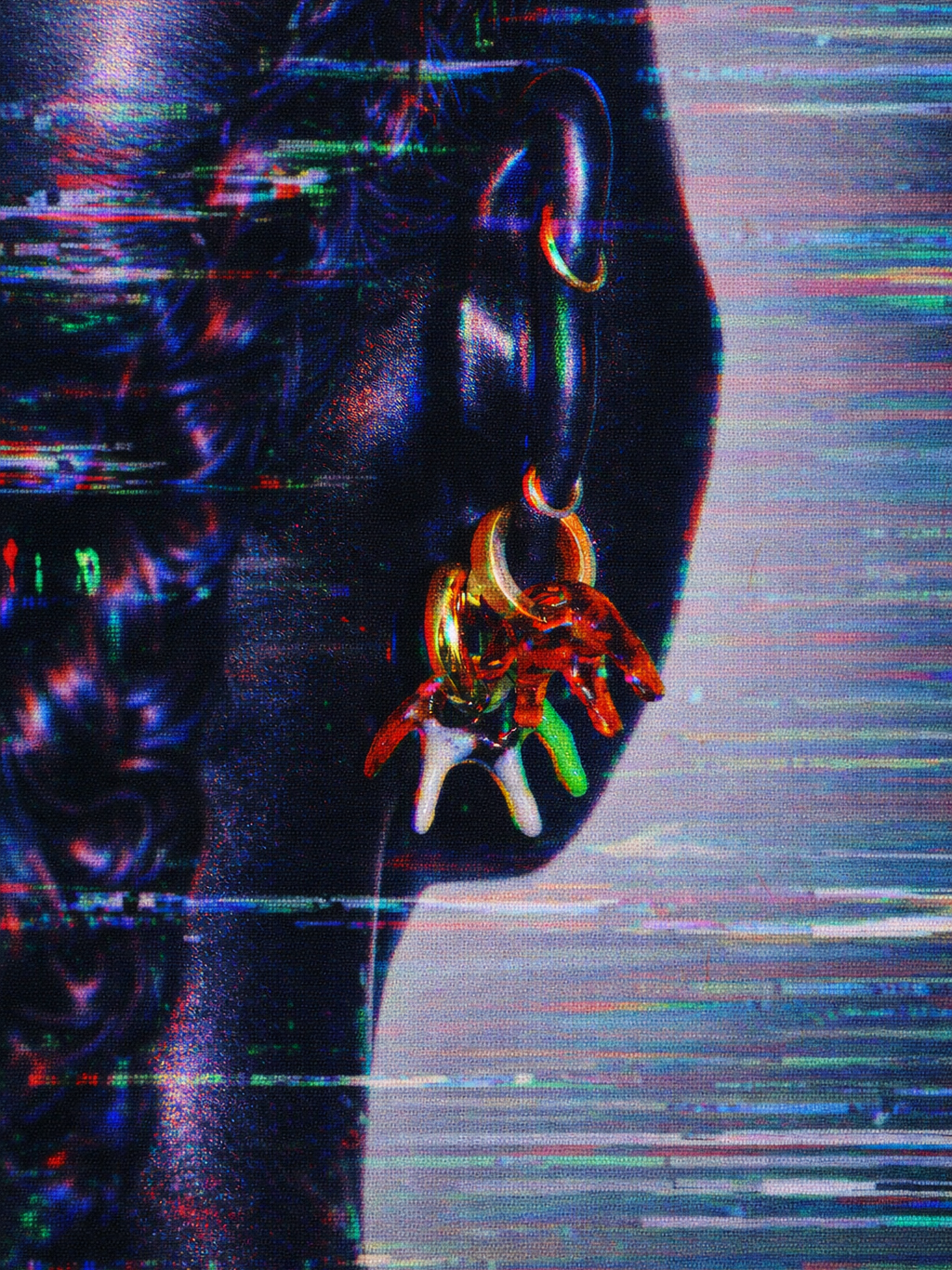 Mio cola gold earring