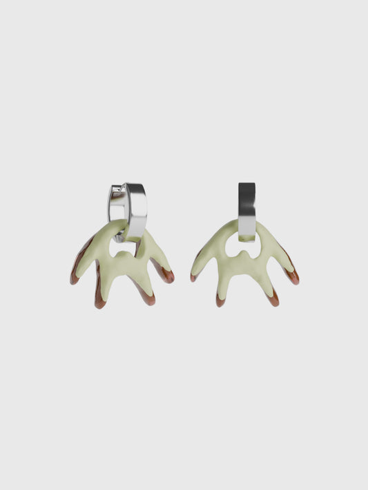 Mio cream silver earring