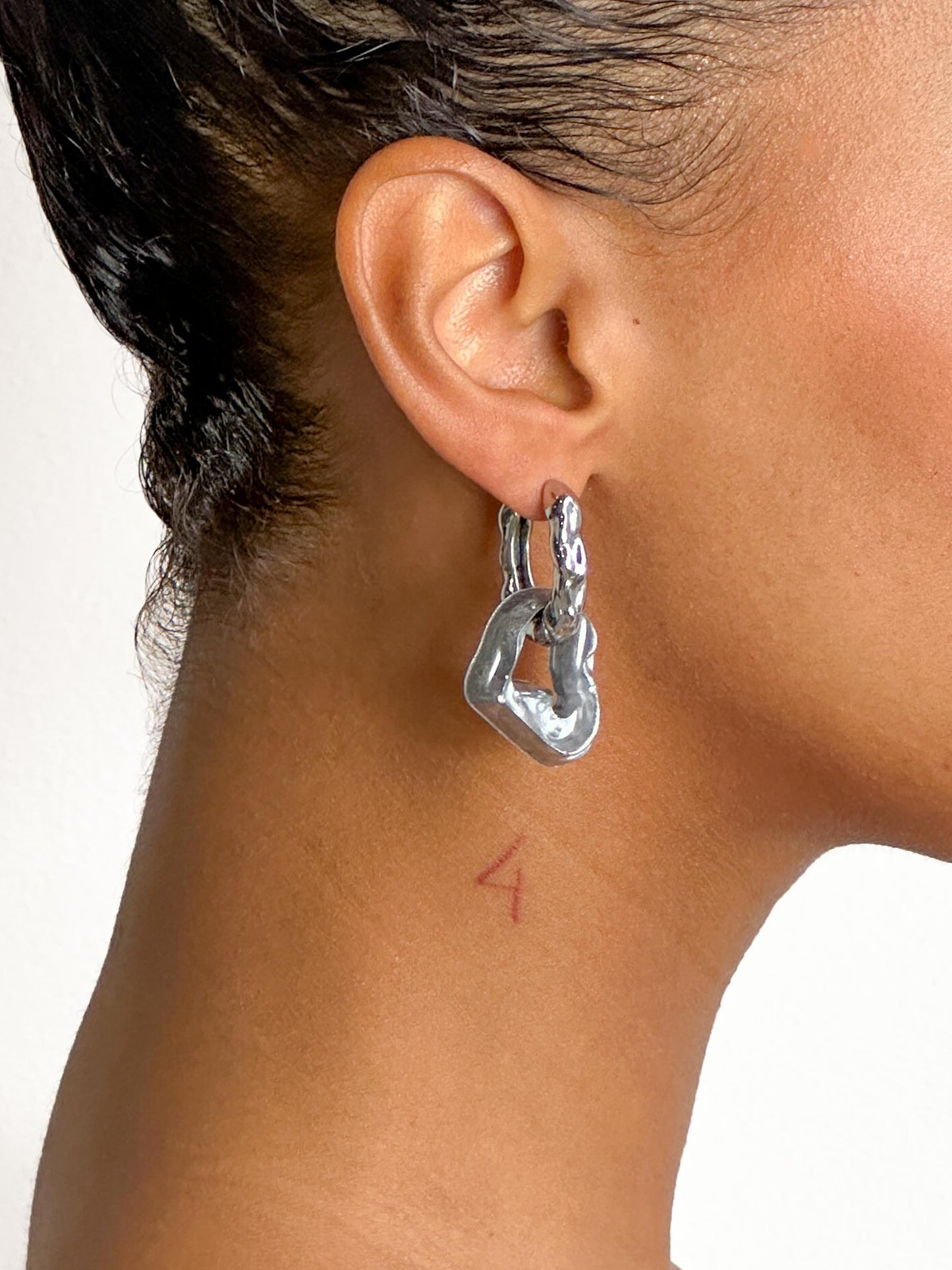 Bia Nus chrome silver earring (pair)