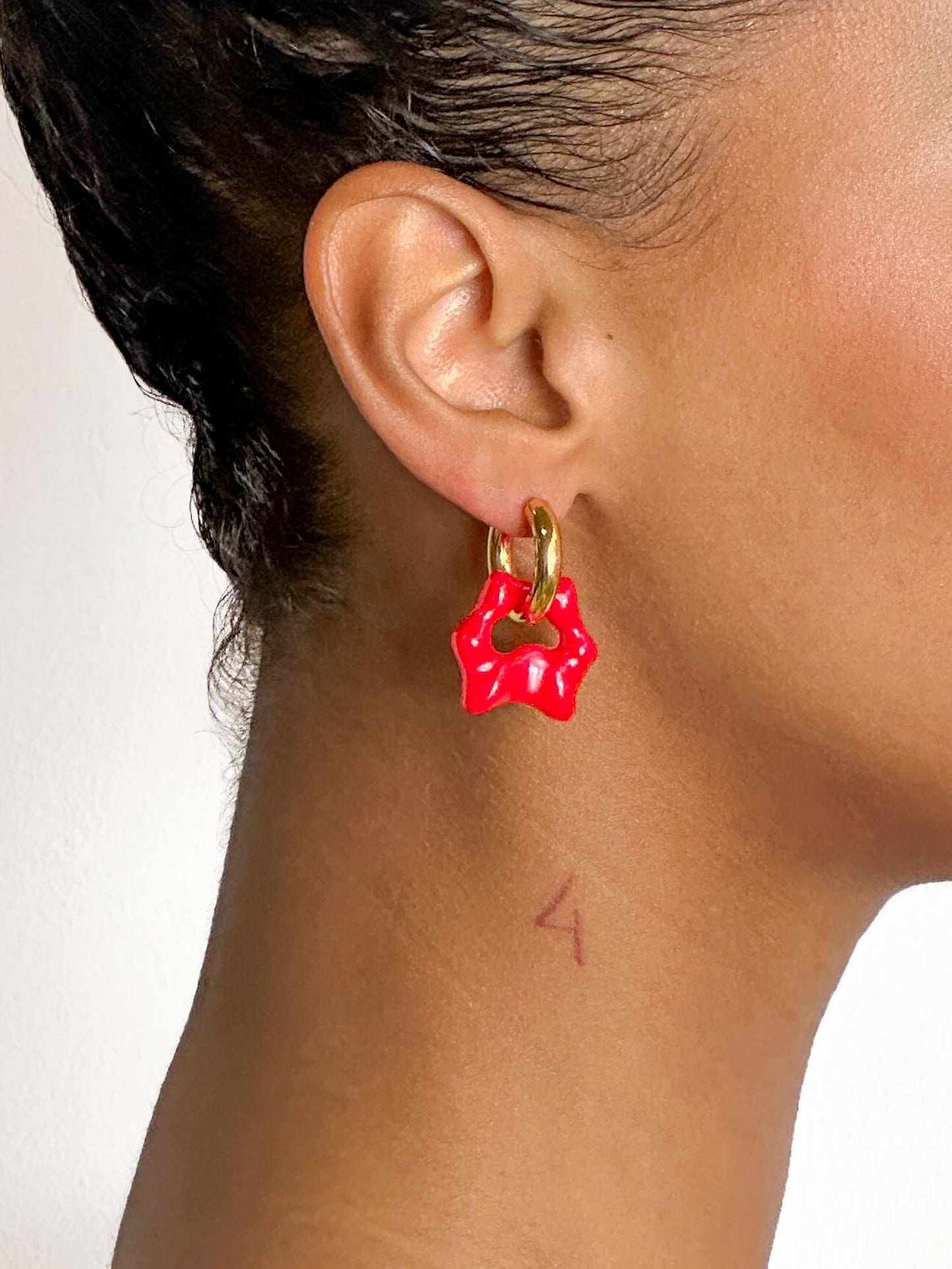 Tab red gold earring (pair)