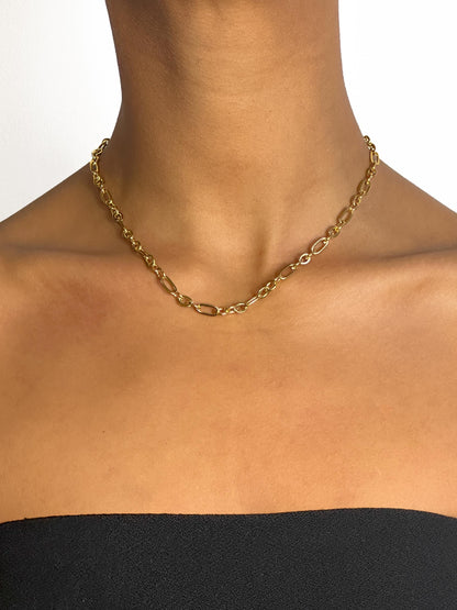 Lane gold chain