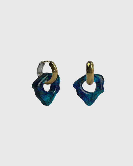 Ora midnight tortoise two-tone earring (pair)