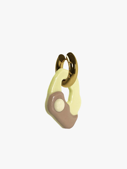 Yin Yang latte gold earring (pair)