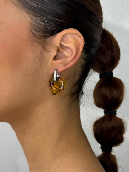 Ora tortoise brown silver earring (pair)