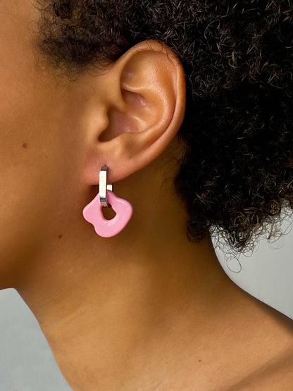 Sol powder pink silver earring (pair)